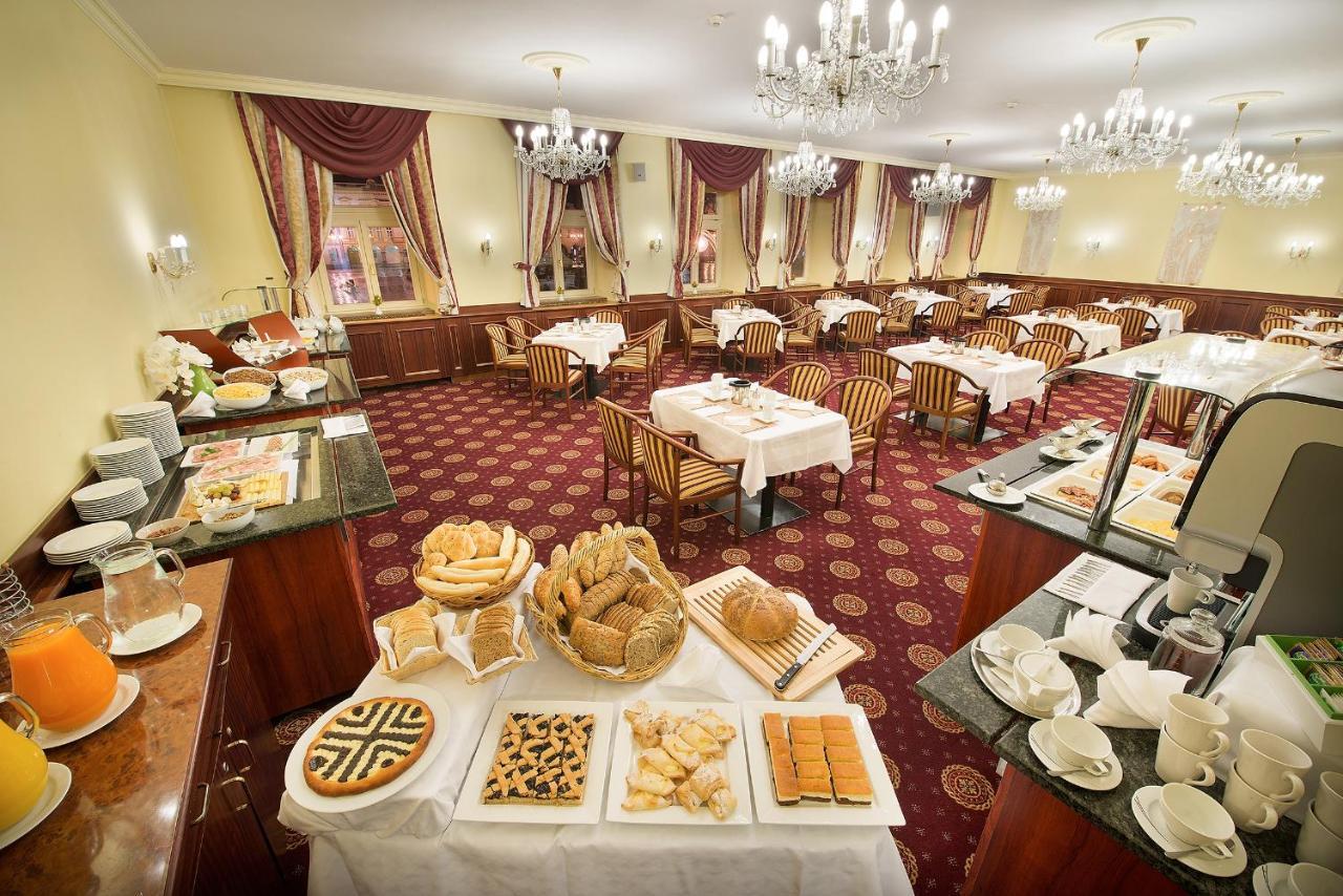 チェスケー・ブジェヨヴィツェ オールド タウン ベッド＆ブレックファースト Bed & Breakfast エクステリア 写真