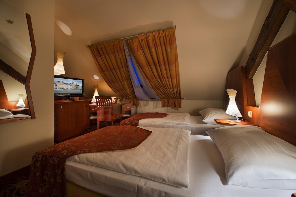 チェスケー・ブジェヨヴィツェ オールド タウン ベッド＆ブレックファースト Bed & Breakfast エクステリア 写真